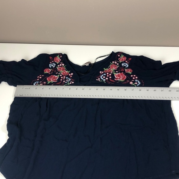 Miss Me BoHo Embroidered Bell Sleeve Blouse Small - Picture 7 of 10